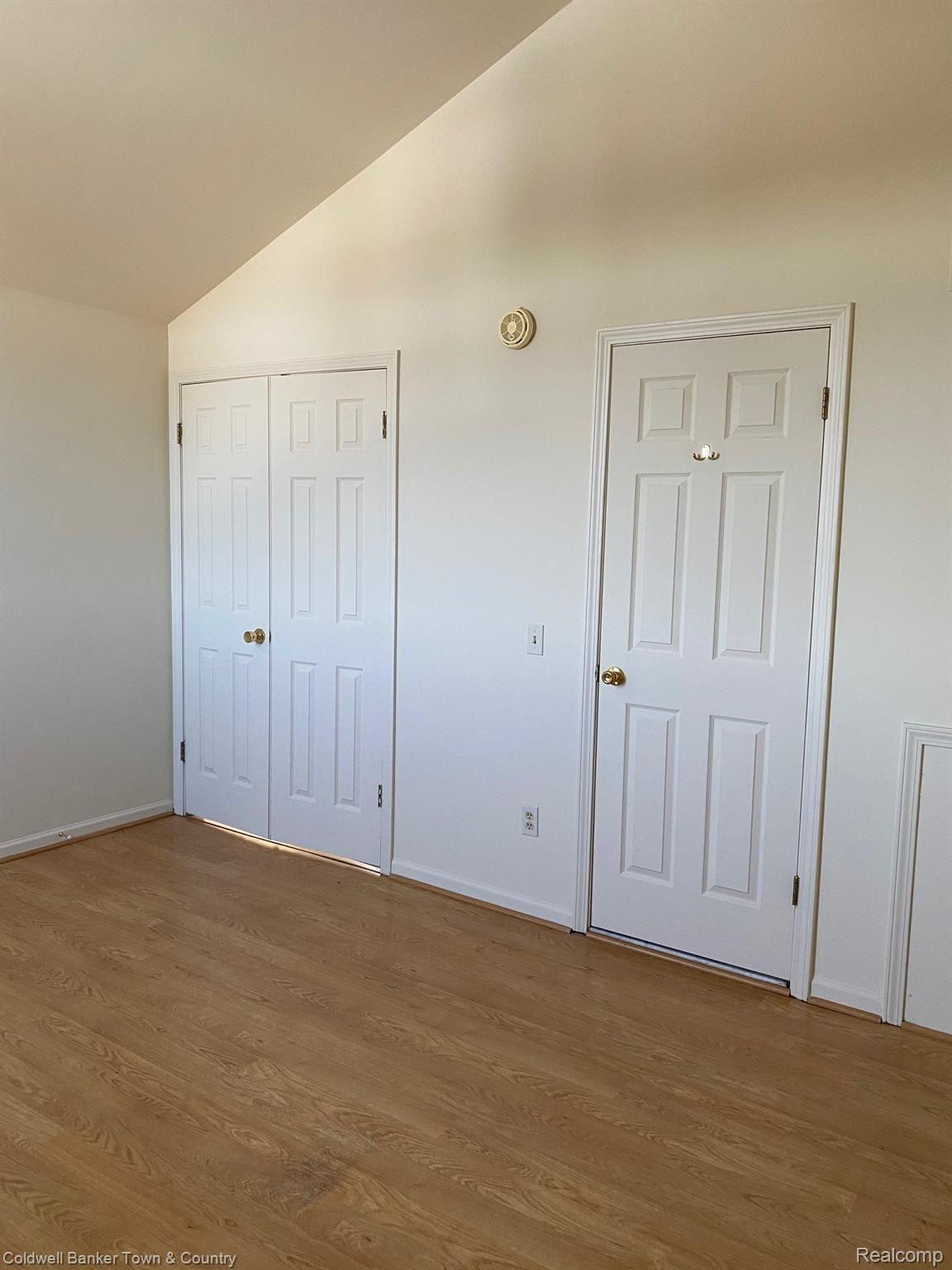 674 Summit Ridge Drive, Unit 17 Milford, MI 48381 - Photo 41 of 51 bed 2 4.jpg