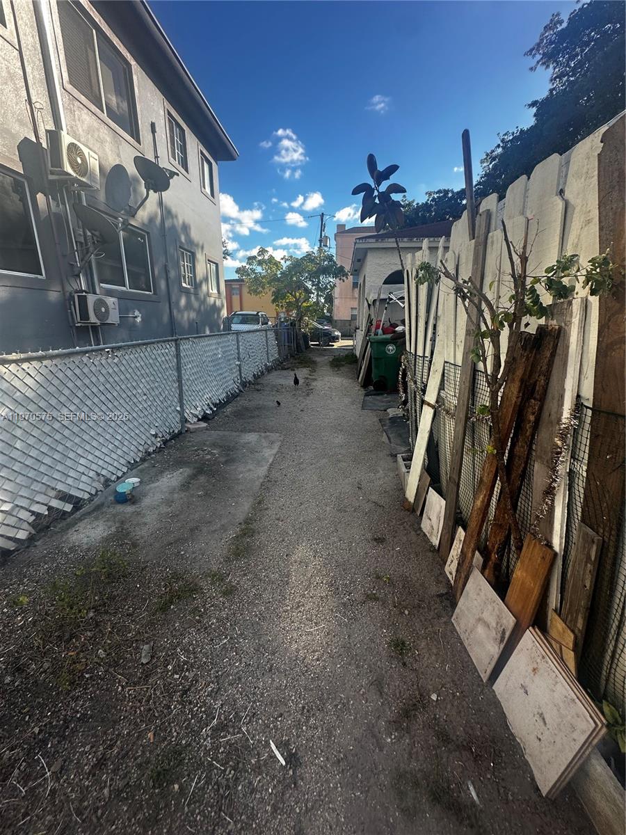 1919 Southwest 2nd Street, Unit C Miami, FL 33135 - Photo 24 of 24