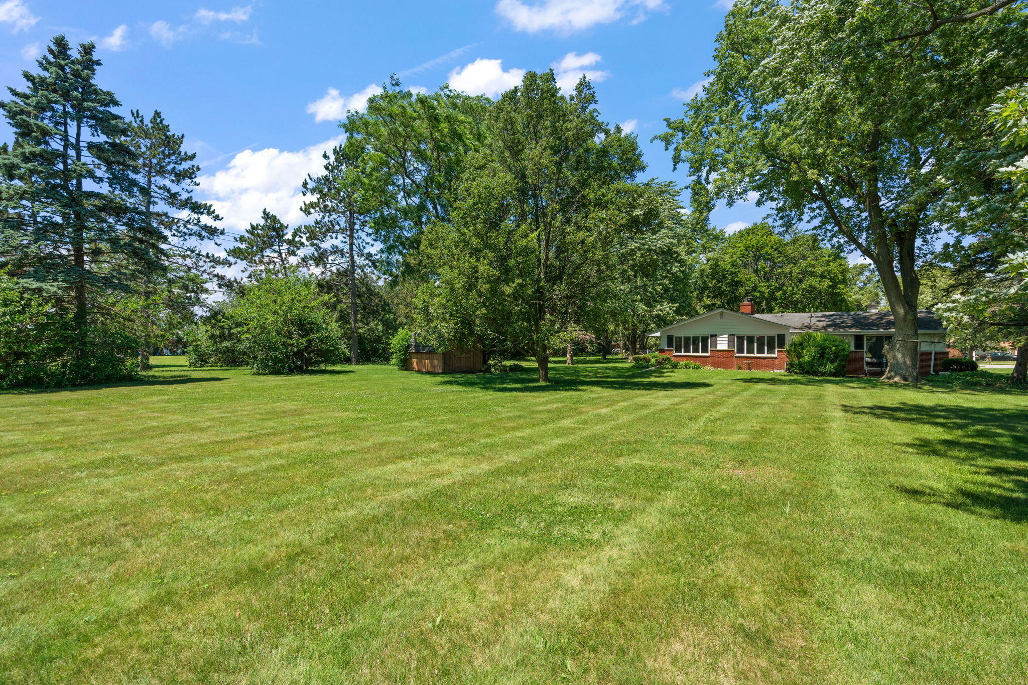 419 Hemlock Lane Crown Point, IN 46307 - Photo 28 of 34 2048x1365