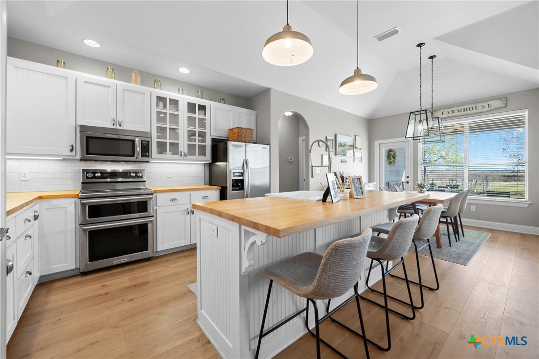 502 Northwest River Road Martindale, TX 78655 - Photo 16 of 28