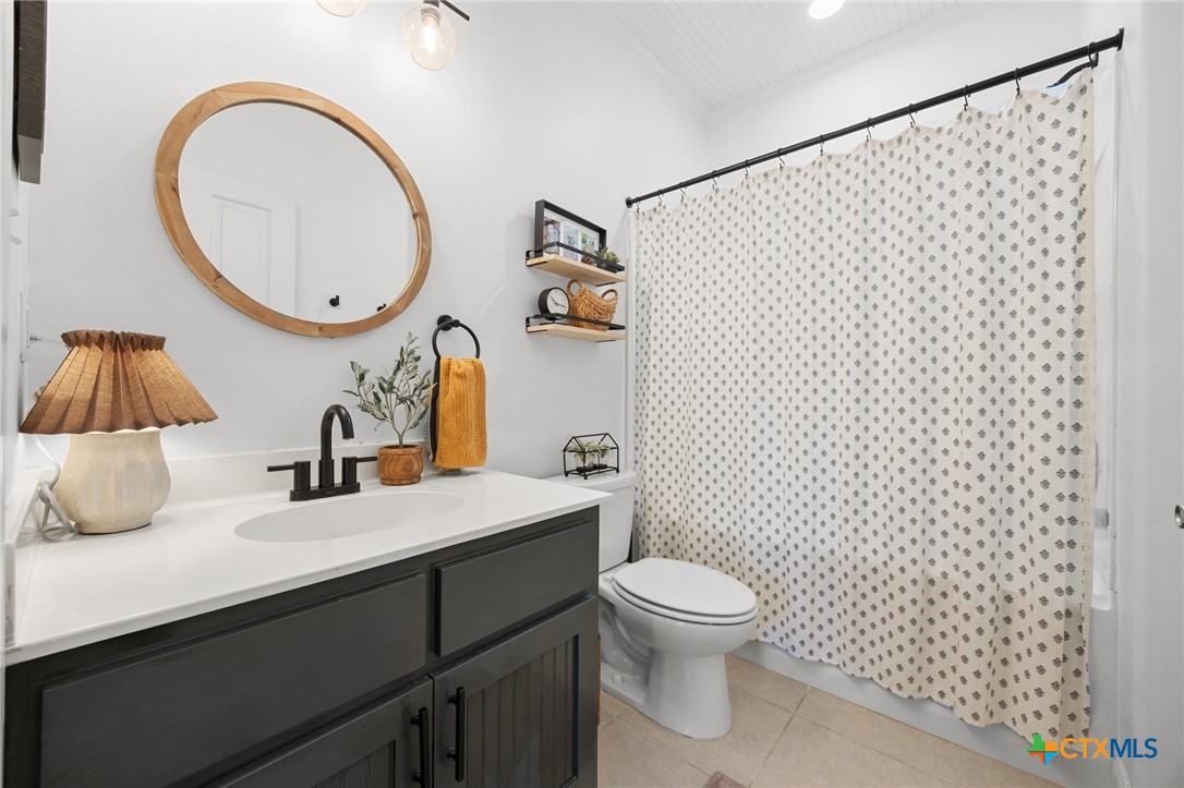 502 Northwest River Road Martindale, TX 78655 - Photo 7 of 28