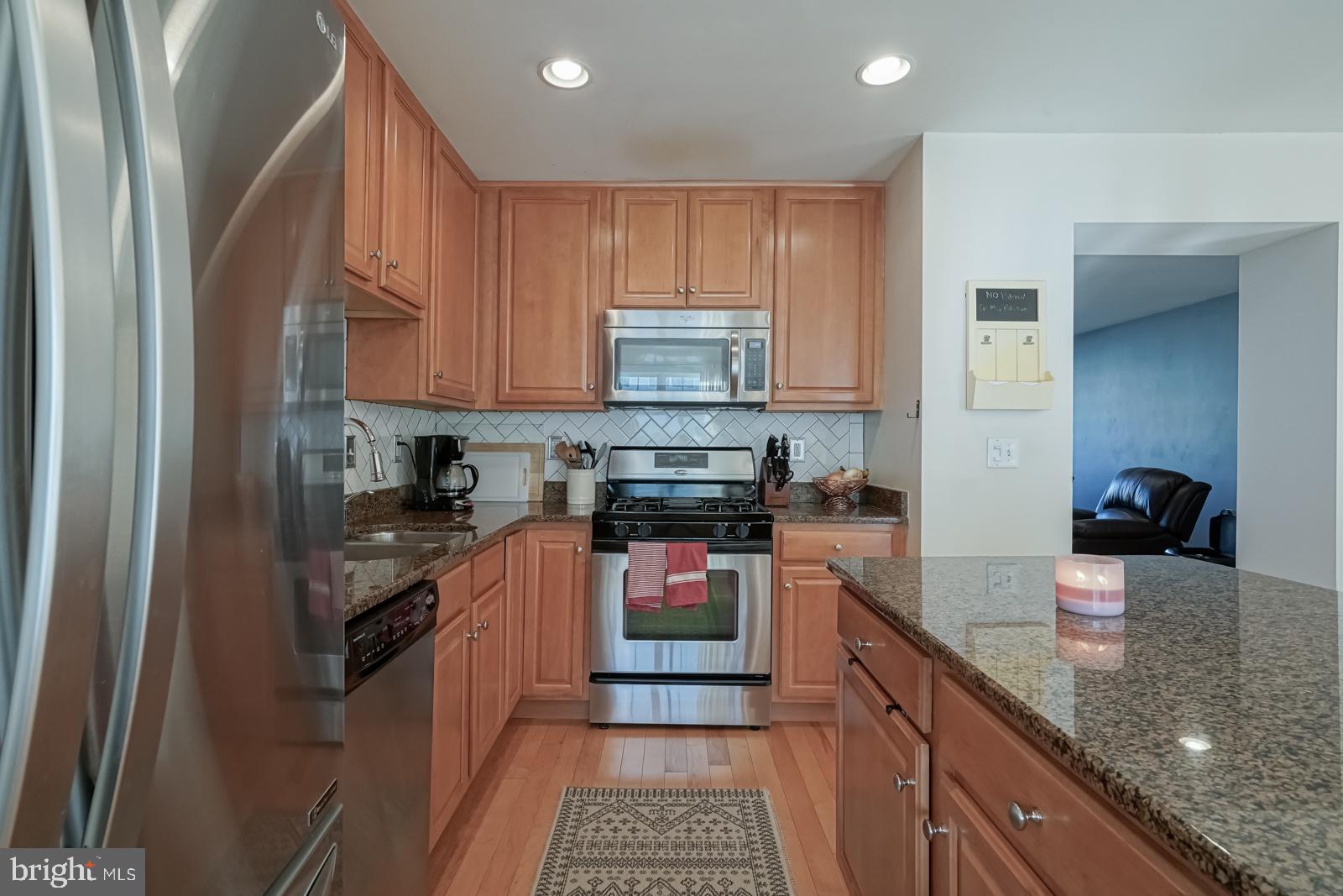 1005 Moore Road Thorofare, NJ 08086 - Photo 17 of 33