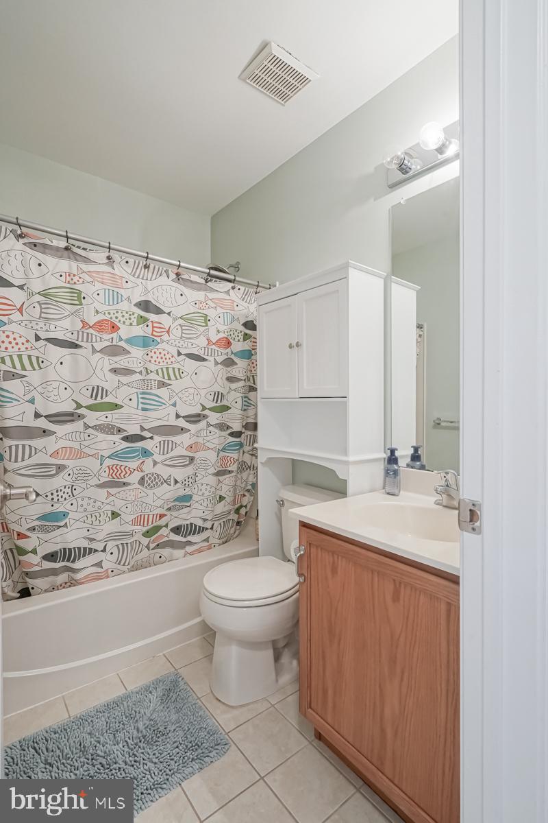 1005 Moore Road Thorofare, NJ 08086 - Photo 30 of 33