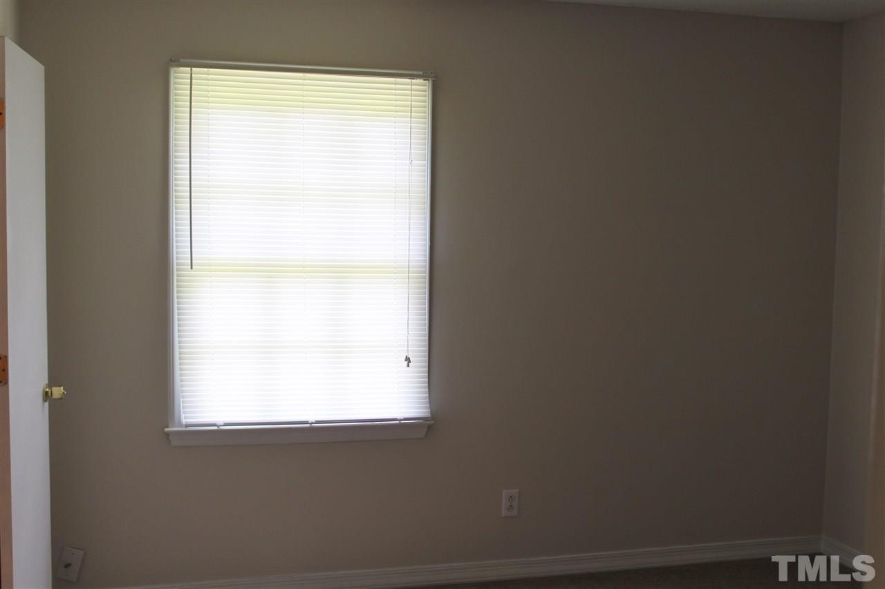434 Cheves Road Zebulon, NC 27597 - Photo 8 of 13 Gallery Image 8
