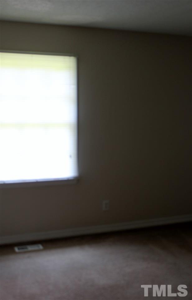434 Cheves Road Zebulon, NC 27597 - Photo 10 of 13 Gallery Image 10