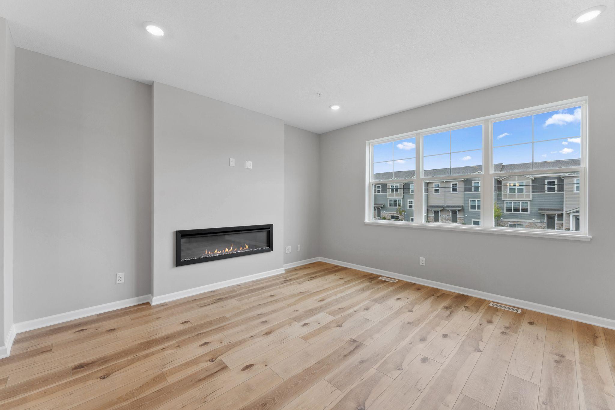 1523 Traverse Lane St. Paul, MN 55118 - Photo 5 of 7