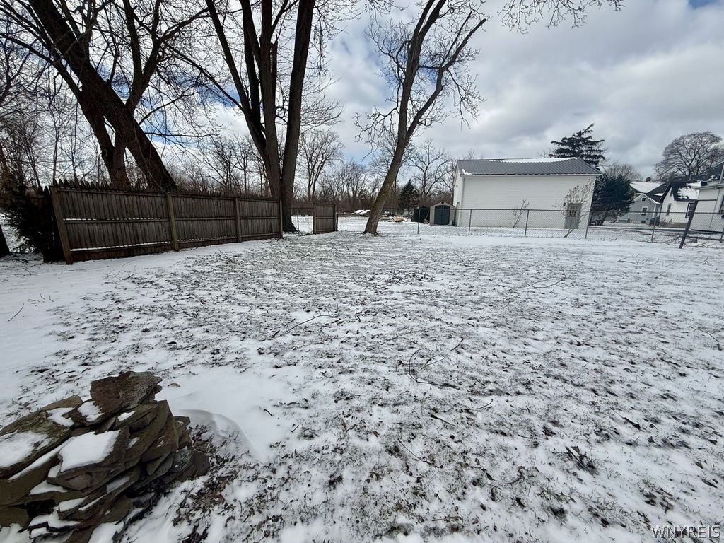 2646 Youngstown Lockport Road Porter, NY 14131 - Photo 10 of 44