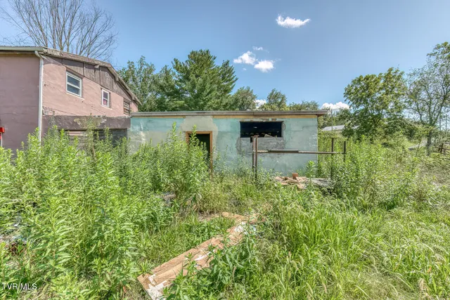 $15,000 | 1001 Vermont Avenue, Bristol, VA 24201