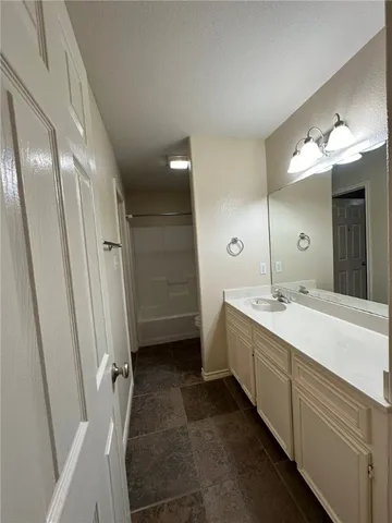 $2,200 | 14905 Dasmarinas Drive, Corpus Christi, TX 78418