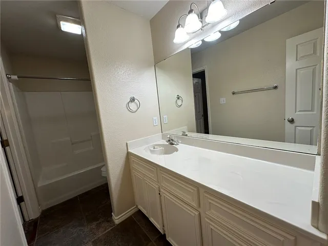 $2,200 | 14905 Dasmarinas Drive, Corpus Christi, TX 78418