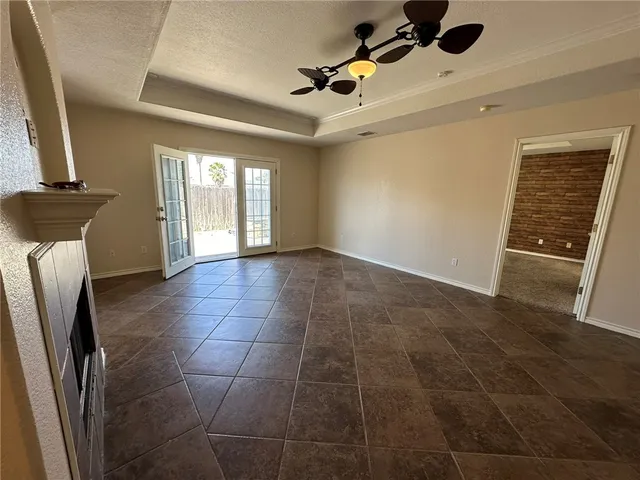$2,200 | 14905 Dasmarinas Drive, Corpus Christi, TX 78418