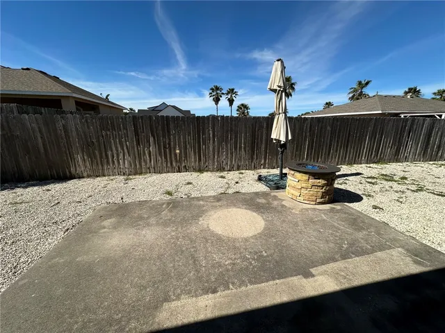 $2,200 | 14905 Dasmarinas Drive, Corpus Christi, TX 78418