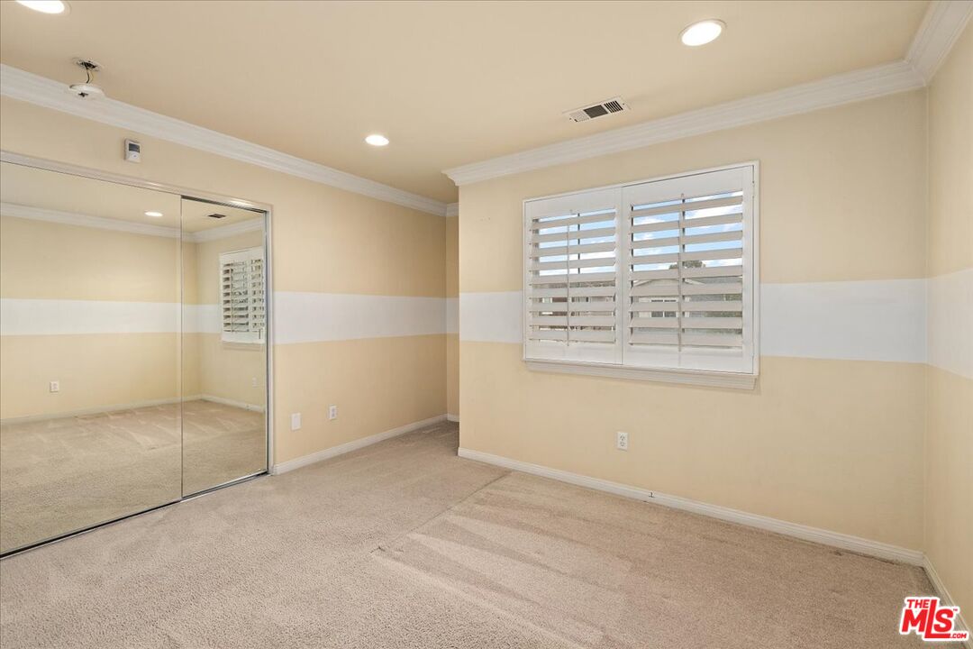 17536 Yellowwood Way Carson, CA 90746 - Photo 24 of 45