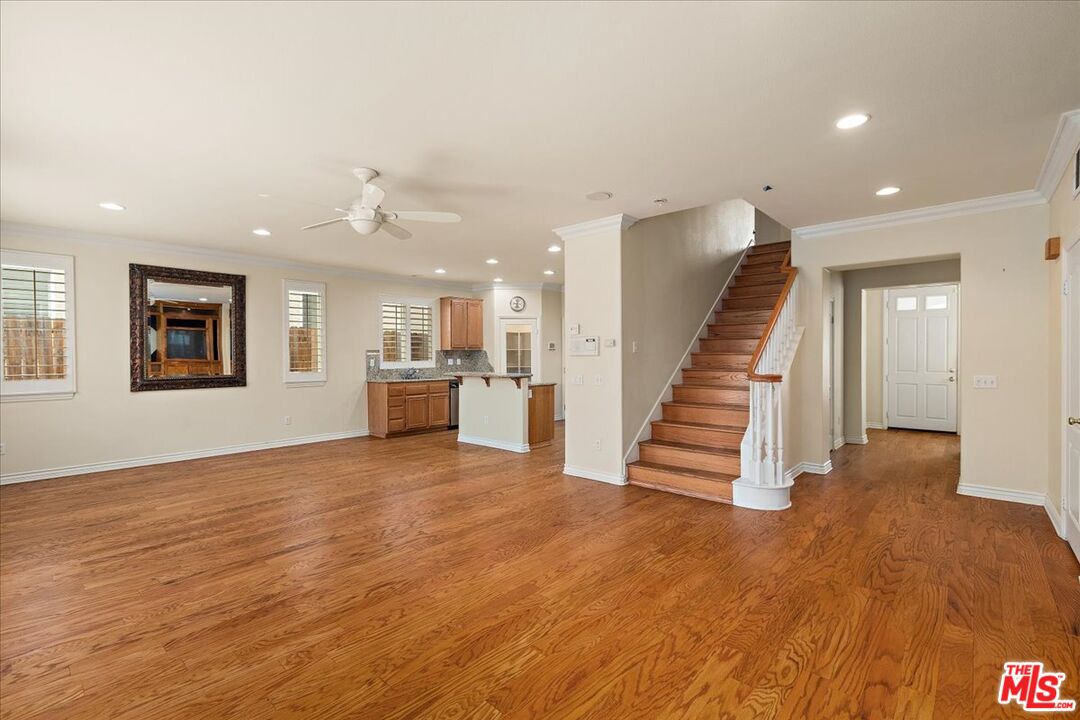 17536 Yellowwood Way Carson, CA 90746 - Photo 7 of 45