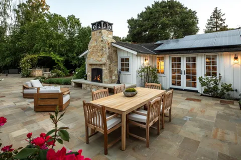 $9,988,000 | 14 Flood Circle, Atherton, CA 94027