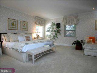 1224 Gilbert Road Jenkintown, PA 19046 - Photo 3 of 6