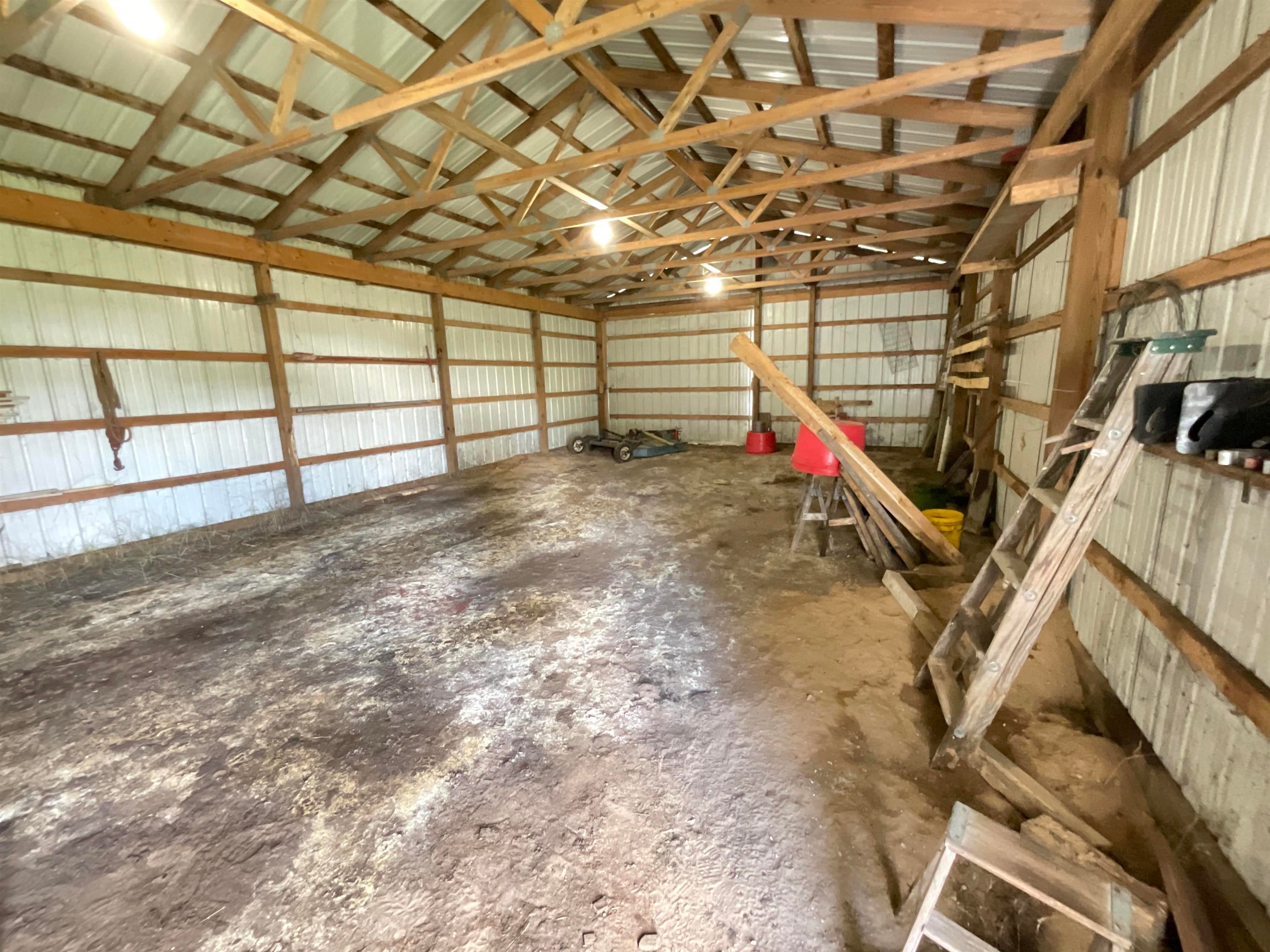 191 North Hockaday Road Gladwin, MI 48624 - Photo 17 of 44 Gallery Image 17