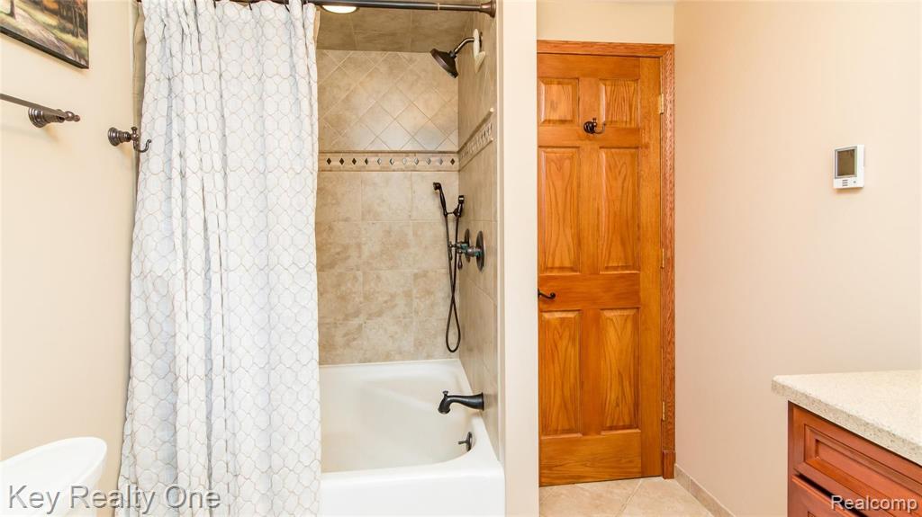 1177 Mill Valley Street Rochester Hills, MI 48306 - Photo 21 of 28
