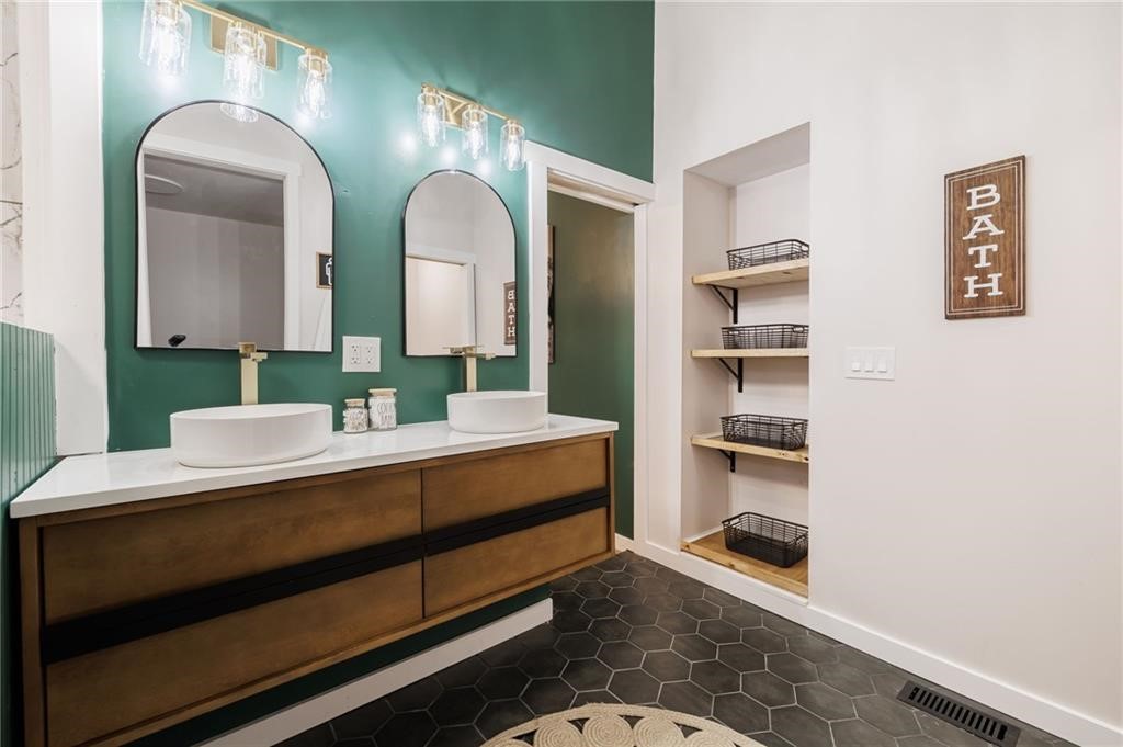 1226 N Road Wheatland, NY 14546 - Photo 32 of 50