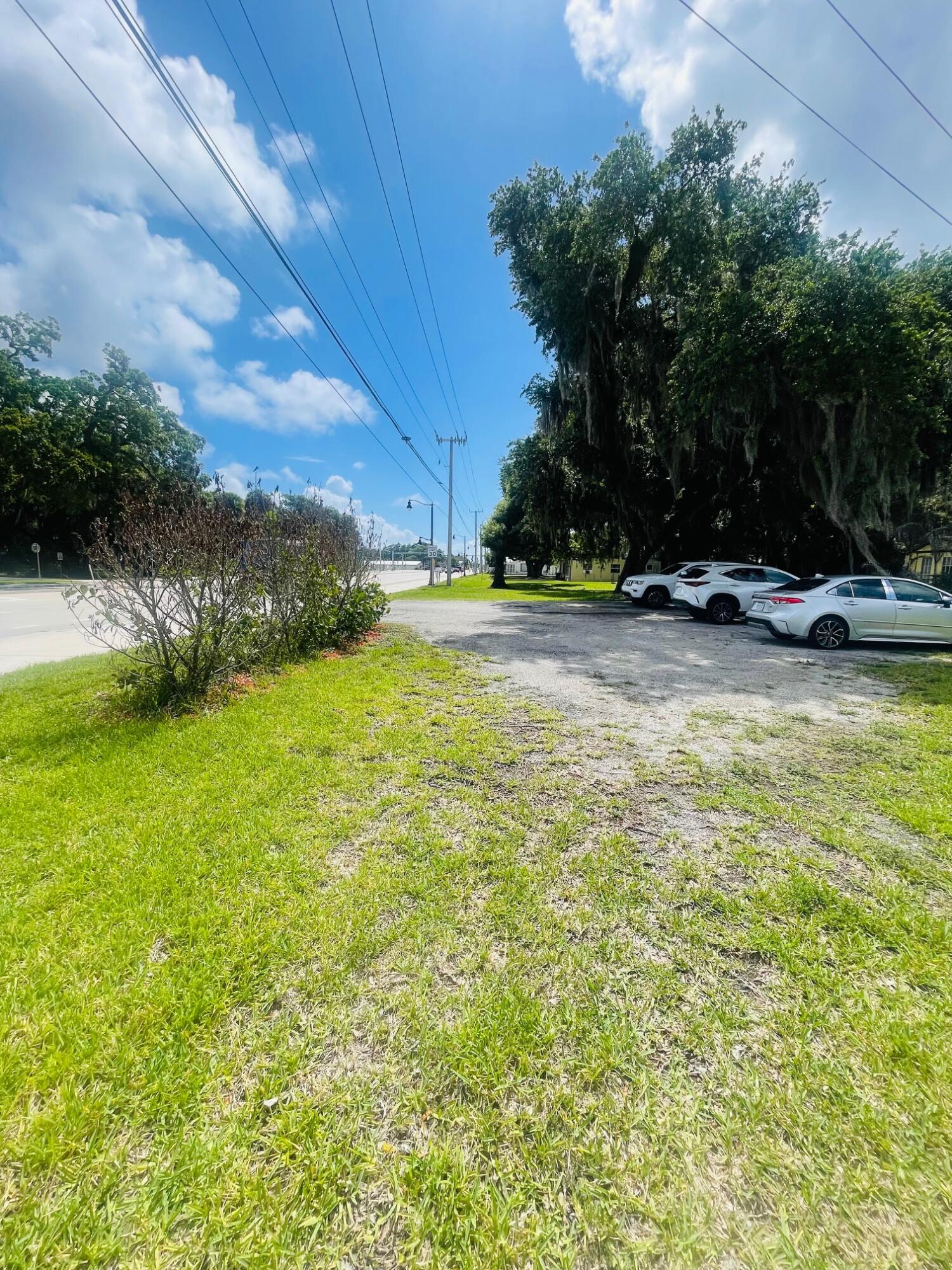 1305 West Midway Road Fort Pierce, FL 34982 - Photo 3 of 11 3