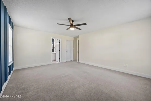 $374,900 | 104 Trailwood Drive, Hubert, NC 28539