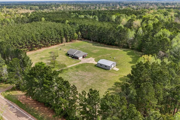 $450,000 | 9847 Farm To Market Road 326, Lufkin, TX 75901