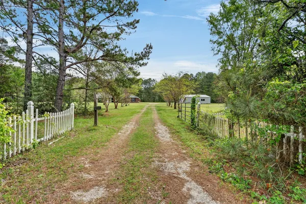 $450,000 | 9847 Farm To Market Road 326, Lufkin, TX 75901