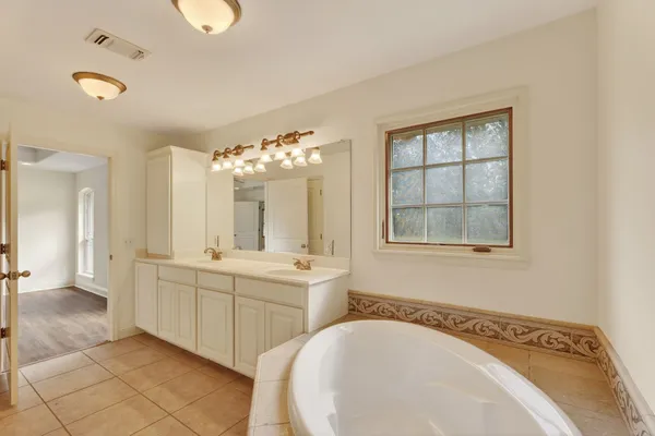 $450,000 | 9847 Farm To Market Road 326, Lufkin, TX 75901