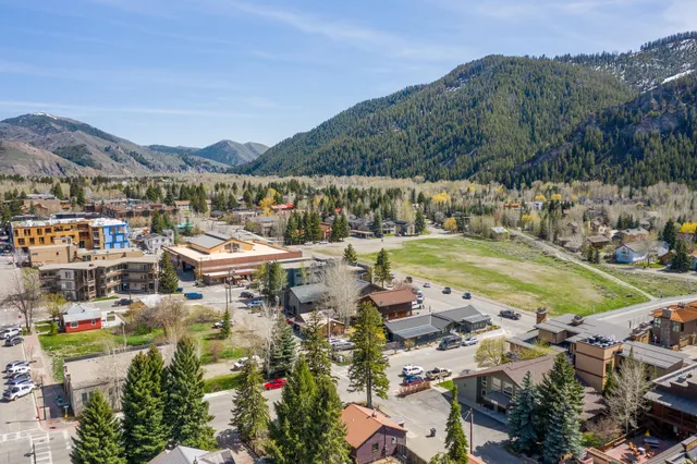 $2,495,000 | 171 6th Street West, Ketchum, ID 83340