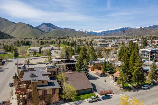 $2,495,000 | 171 6th Street West, Ketchum, ID 83340