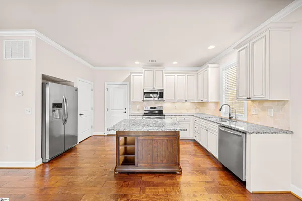 $395,000 | 330 Ashley Oaks Drive, Simpsonville, SC 29680