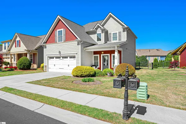 $395,000 | 330 Ashley Oaks Drive, Simpsonville, SC 29680