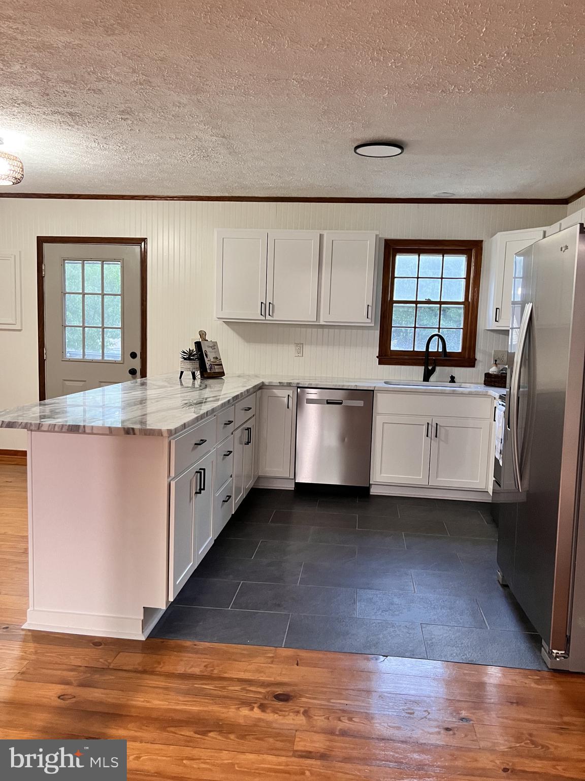 8394 Dahlgren Road King George, VA 22485 - Photo 9 of 26 Gallery Image 9