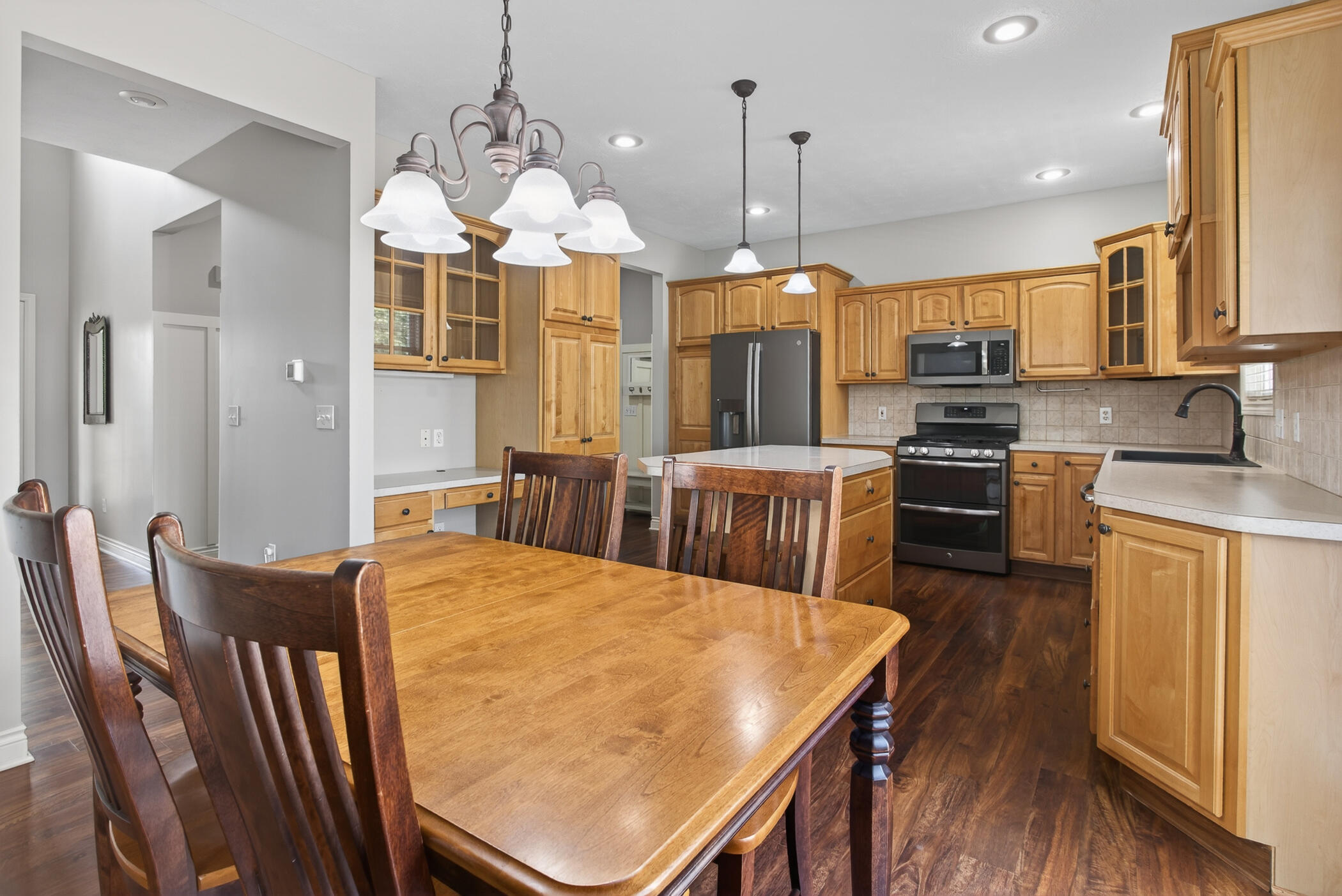 1837 Land Ridge Southwest Byron Center, MI 49315 - Photo 7 of 51 1837 Land Ridge Dr_8