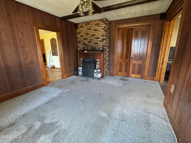 $239,900 | 16 Grove Avenue, Glens Falls, NY 12801