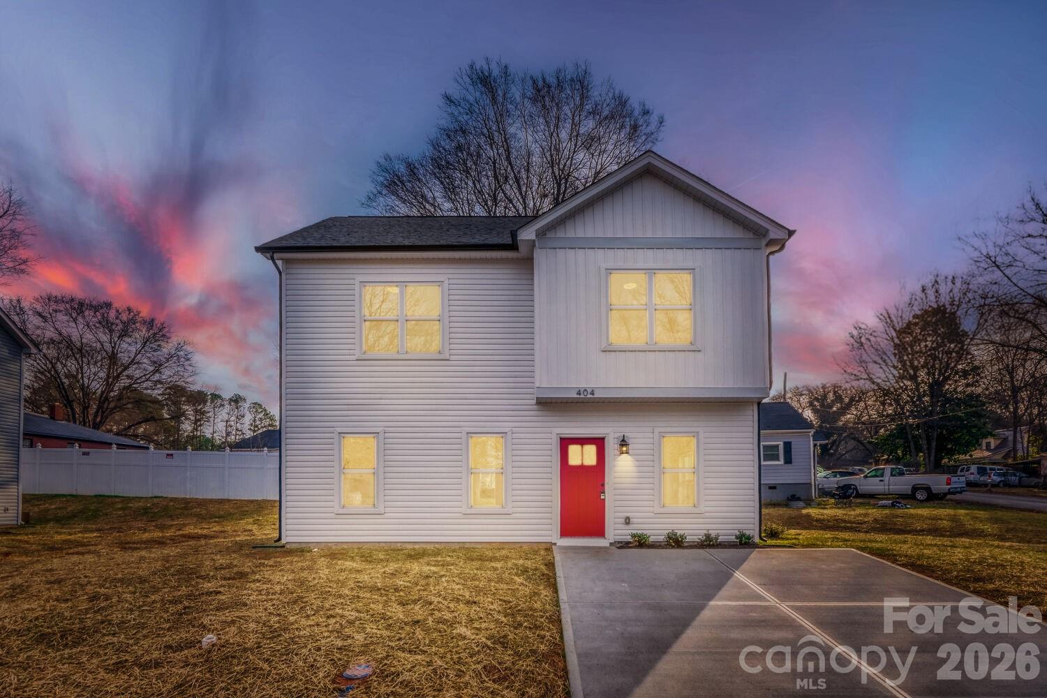 404 South Spargo Street Dallas, NC 28034 - Photo 1 of 21