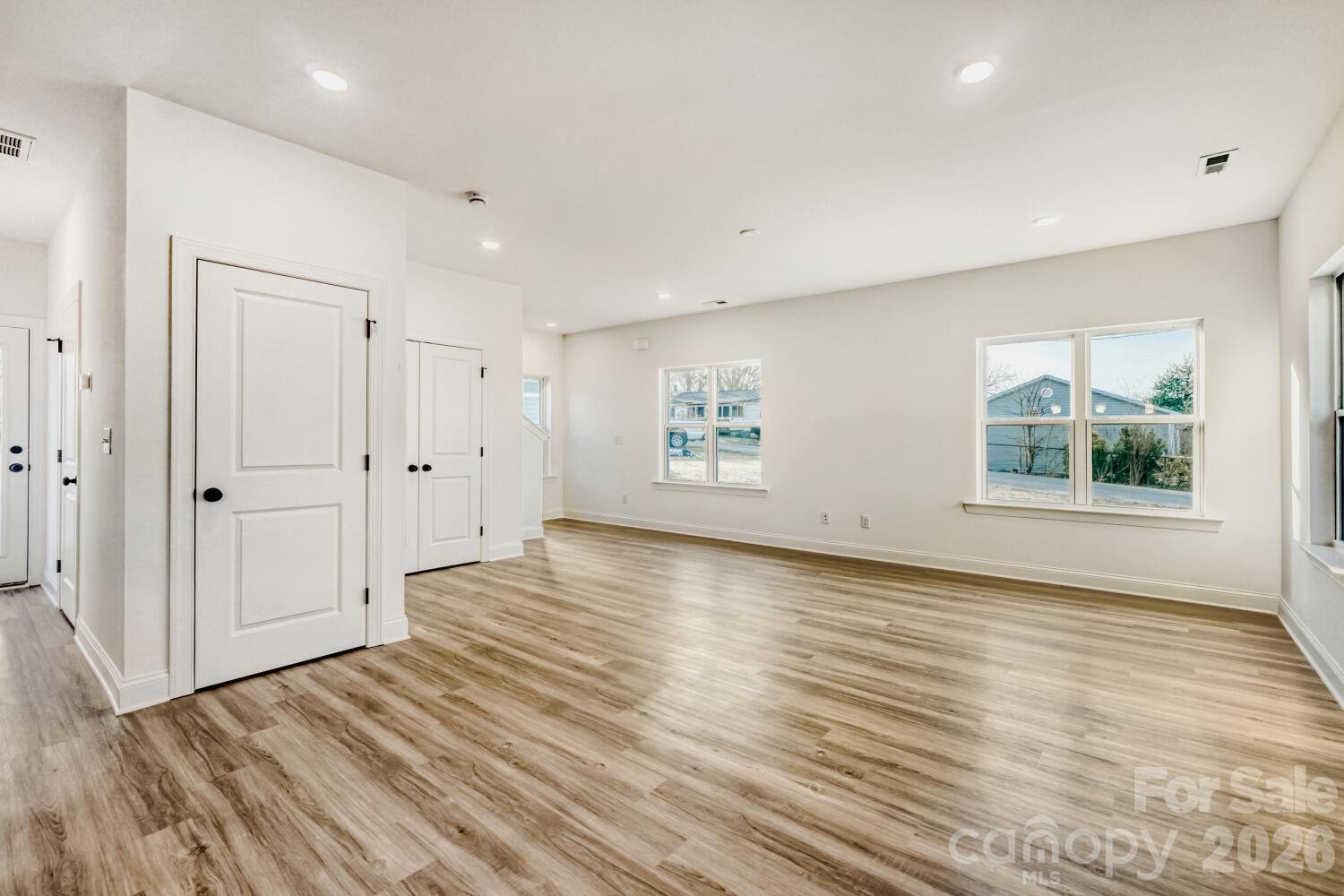 404 South Spargo Street Dallas, NC 28034 - Photo 7 of 21