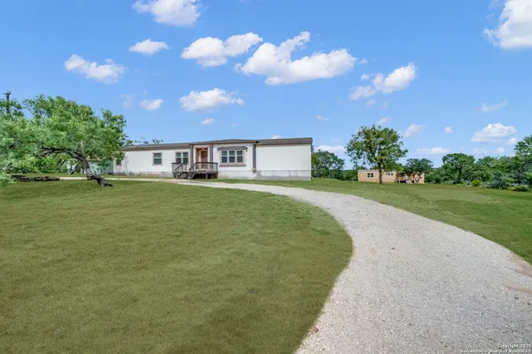 $388,650 | 6 River Bluff Drive, Lytle, TX 78052