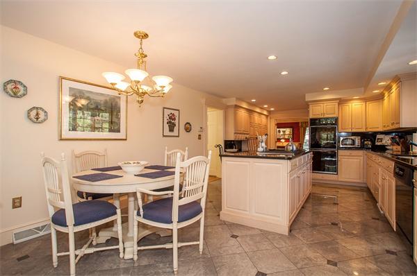 52 Crestview Road Milton, MA 02186 - Photo 8 of 15