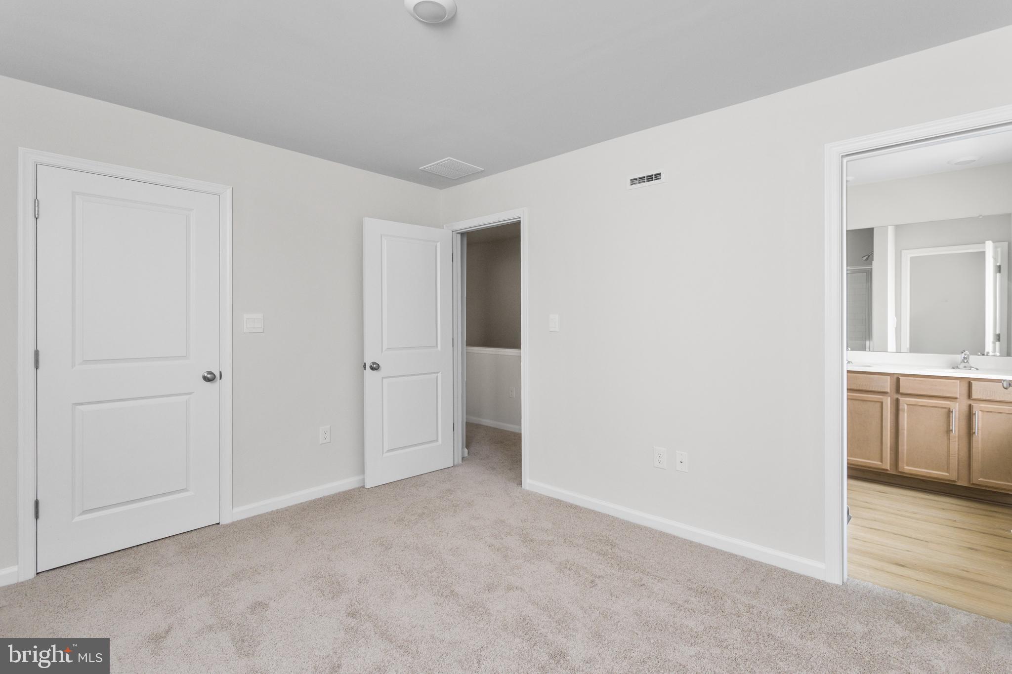 107 Clinton Street Sicklerville, NJ 08081 - Photo 21 of 31