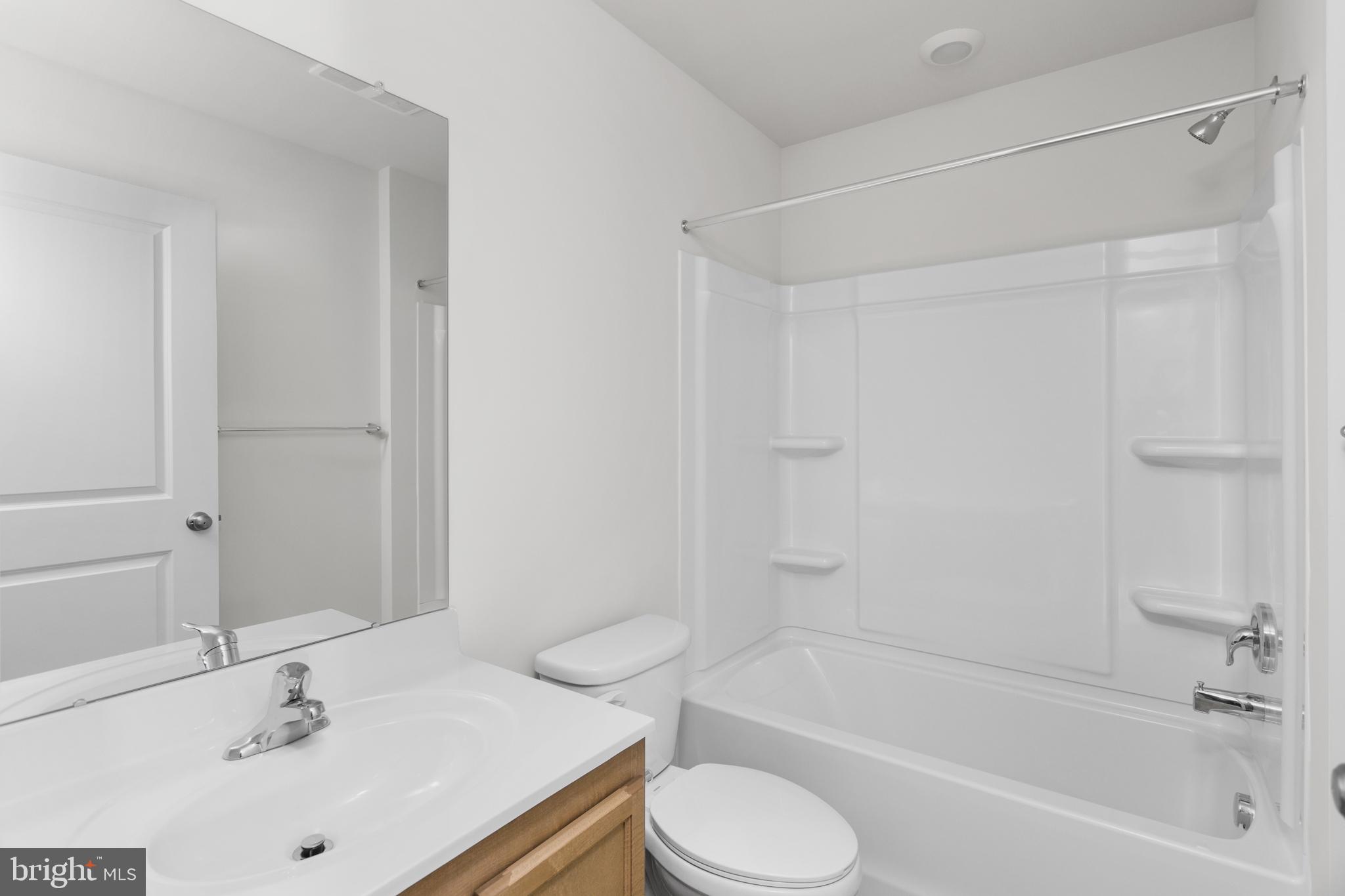 107 Clinton Street Sicklerville, NJ 08081 - Photo 24 of 31