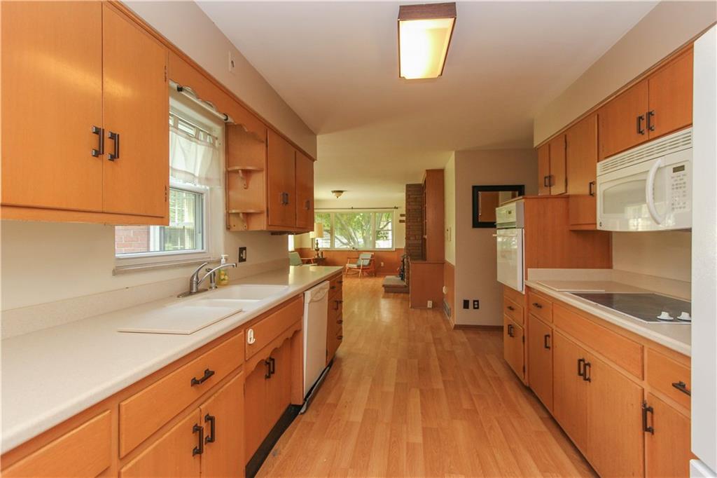 4403 Radnor Road Indianapolis, IN 46226 - Photo 7 of 20 Gallery Image 7
