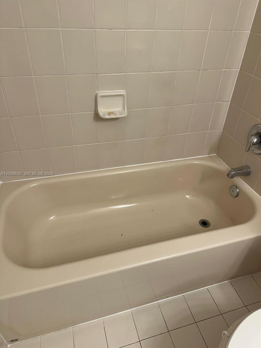5937 Riverside Avenue Tamarac, FL 33321 - Photo 16 of 23 Gallery Image 16