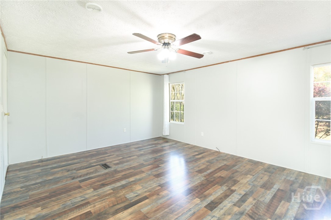 283 South 3rd Street Colbert, GA 30628 - Photo 11 of 37