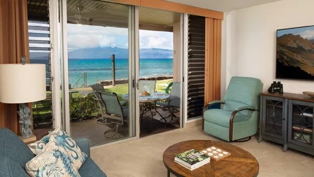 $699,000 | 3701 Lower Honoapiilani Road, Unit 103, Lahaina, HI 96761