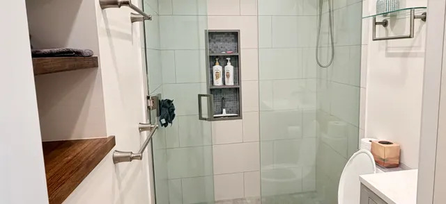 $699,000 | 3701 Lower Honoapiilani Road, Unit 103, Lahaina, HI 96761