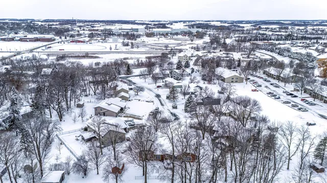 $489,000 | 510 Liberty Lane, New Prague, MN 56071