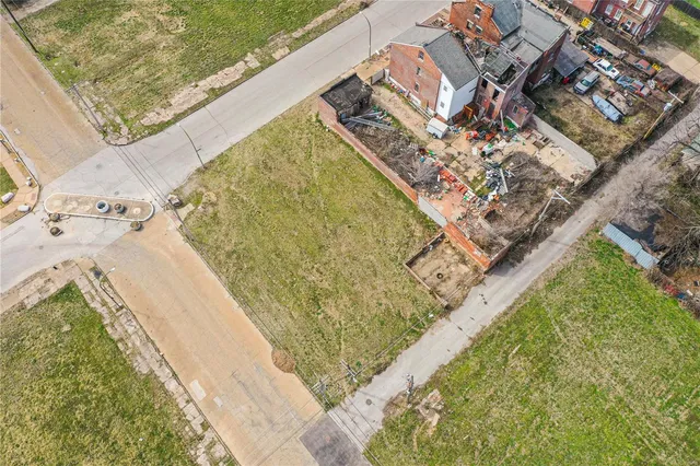 $35,000 | 1901 Benton Street, St. Louis, MO 63106