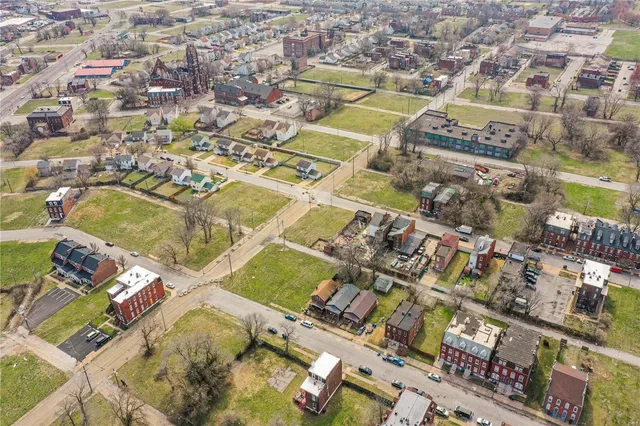 $35,000 | 1901 Benton Street, St. Louis, MO 63106