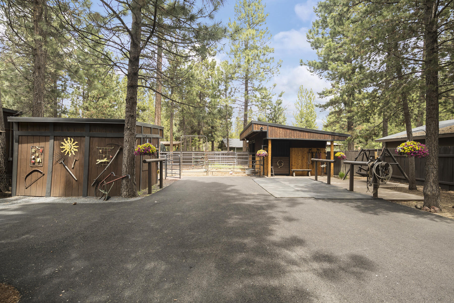 16864 Covina Road Bend, OR 97707 - Photo 54 of 70